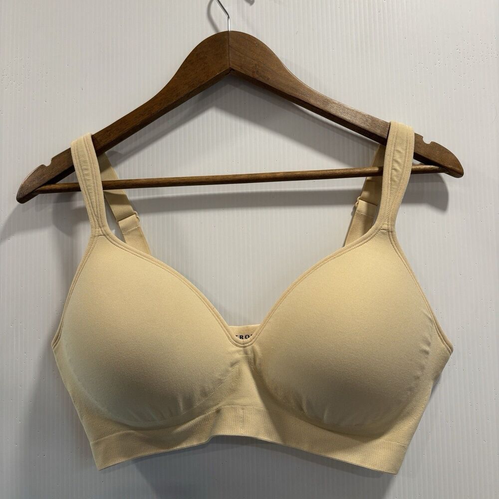 UnderOutfit the Perfect Neckline Bra w/ Adjustable Straps 460 Size XL Sand